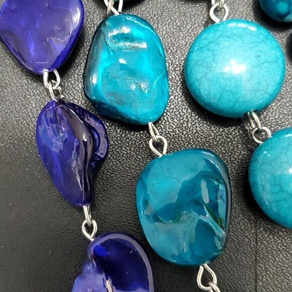 *Sale* Jaclyn Smith silver tone layered necklace - Picture 5 of 11